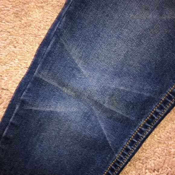 True Religion Women’s “Julie” Dark Wash Gold Sequin Jeans Size 27 - Picture 8 of 13